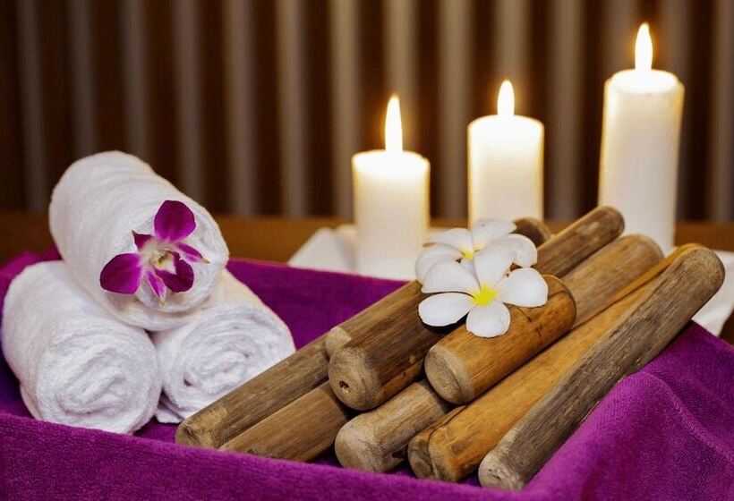 هتل Happy Life Green