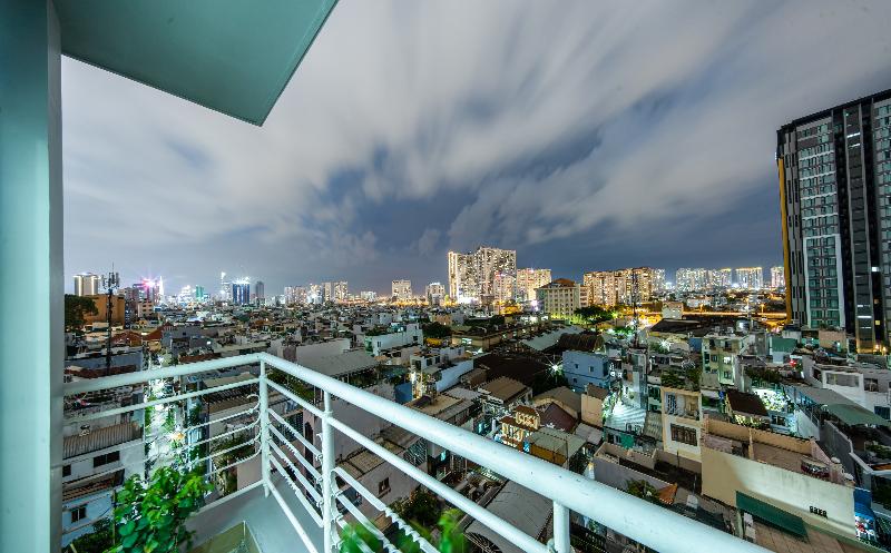 هتل Happy Life Green