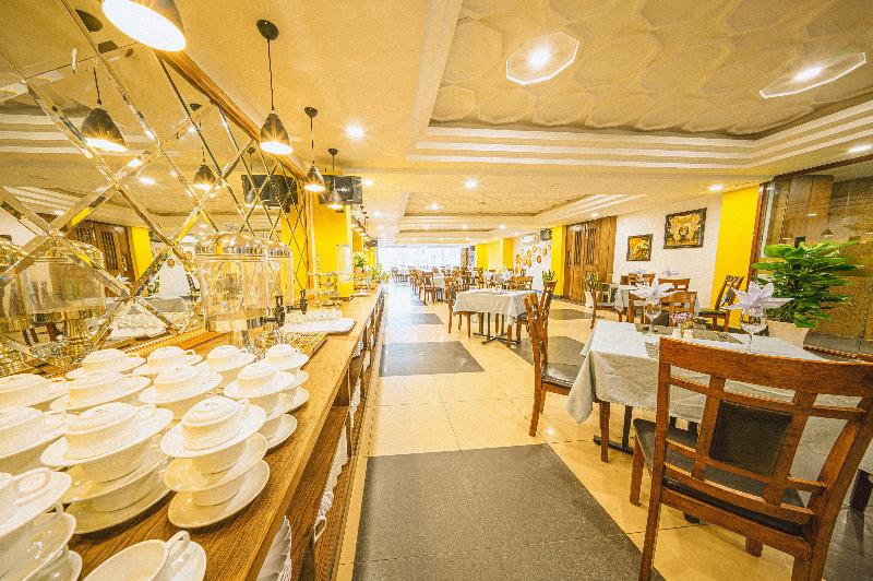 هتل Happy Life Green