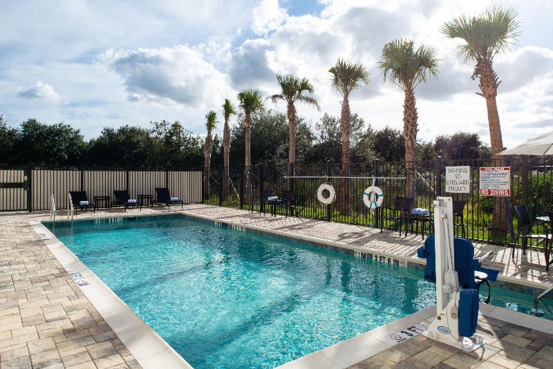 Отель Holiday Inn Express Orlando South Park, An Ihg