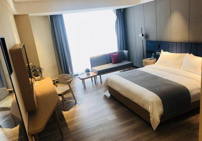 Lanou Hotel Jinzhou Red Star Macalline