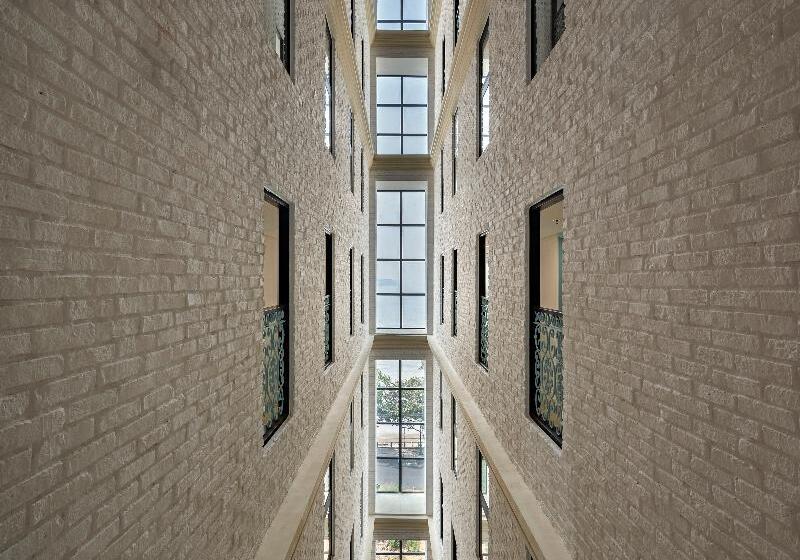 هتل Skool Plus Vung Tau