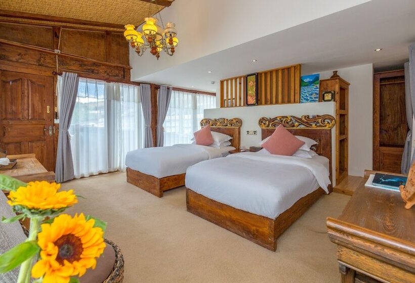 فندق Shangri La E Outfitting Boutique