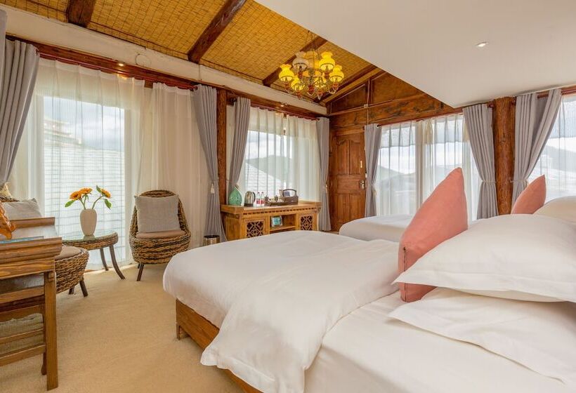 فندق Shangri La E Outfitting Boutique