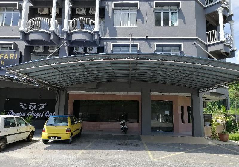 Safari Hotel By Oyo Rooms