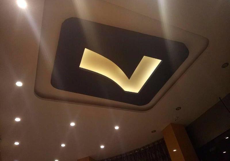 בית מלון כפרי 7 Days Inn Yancheng Yingbin Avenue Institute Of Technology