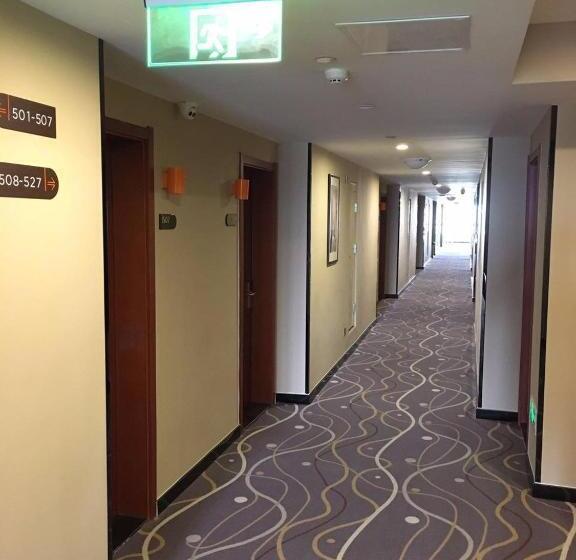 בית מלון כפרי 7 Days Premium·jining Yanzhou Sun Fortune Plaza