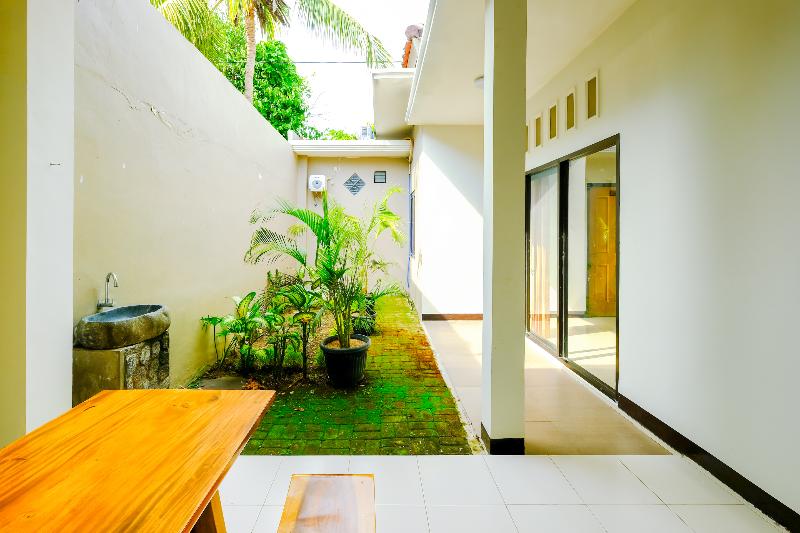 هتل Grand Villa Meninting By Oyo Rooms
