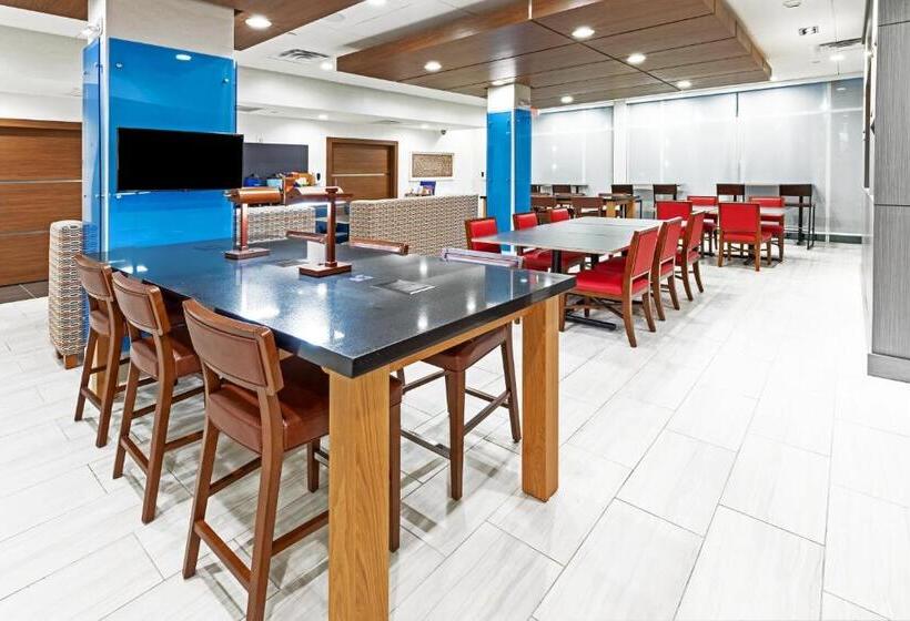 בית מלון כפרי Holiday Inn Express & Suites   Stafford Nw   Sugar Land, An Ihg