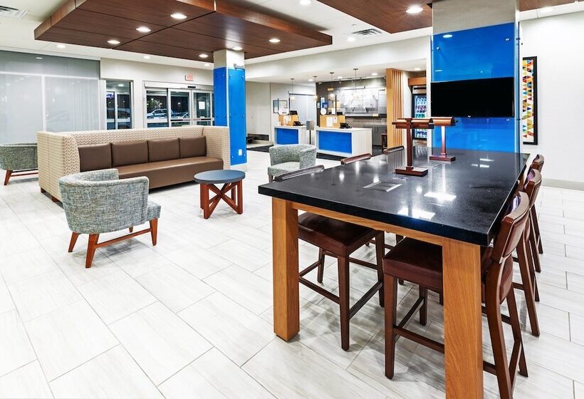 فندق Holiday Inn Express & Suites   Stafford Nw   Sugar Land, An Ihg