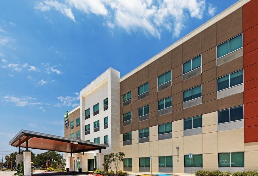 בית מלון כפרי Holiday Inn Express & Suites   Stafford Nw   Sugar Land, An Ihg
