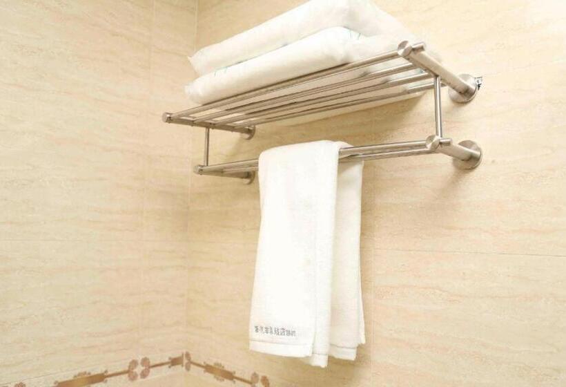 Pai Hotels Yangjiang Baili Plaza Bus Terminal