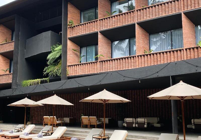 Отель Titik Dua Ubud