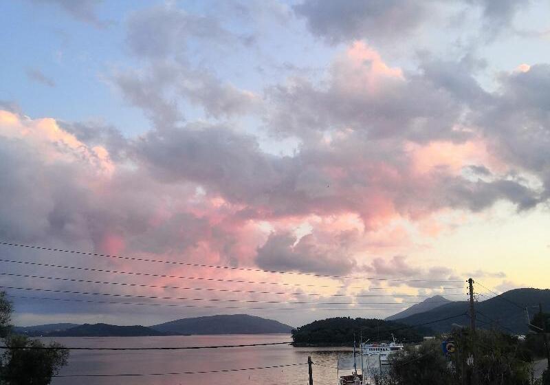 فندق Tropicana Inn