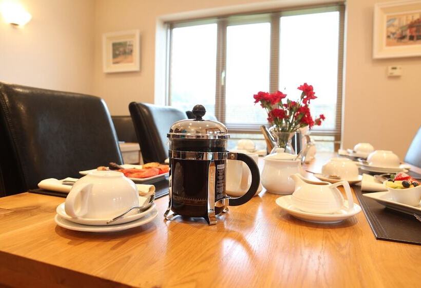 住宿加早餐  Oranhill Lodge Guesthouse