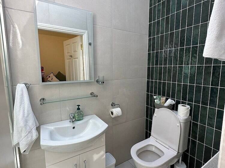 住宿加早餐  Oranhill Lodge Guesthouse