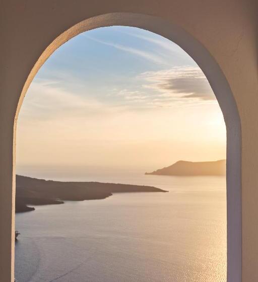 Cosmopolitan Suites - Small Luxury Hotels Of The World