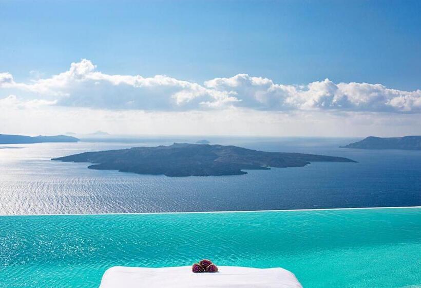 Cosmopolitan Suites - Small Luxury Hotels Of The World