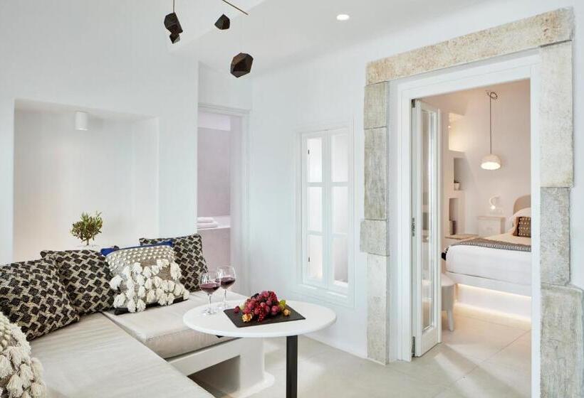 Cosmopolitan Suites - Small Luxury Hotels Of The World