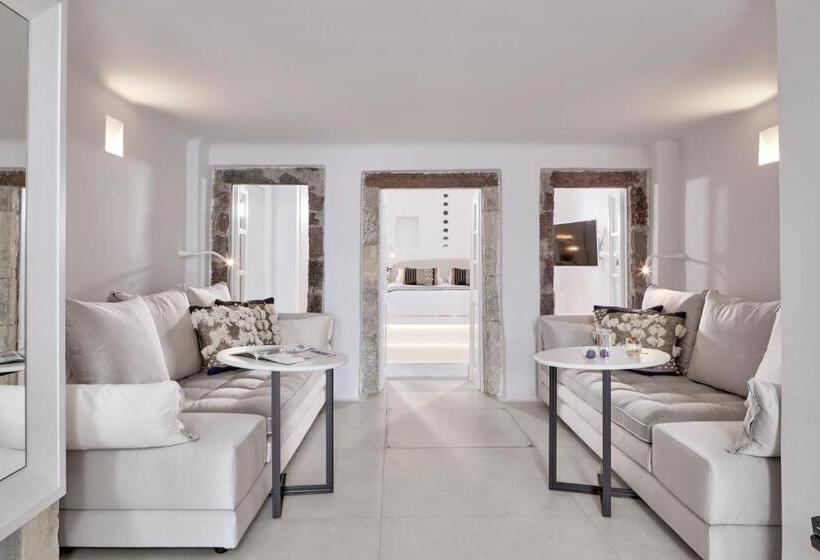 Cosmopolitan Suites - Small Luxury Hotels Of The World