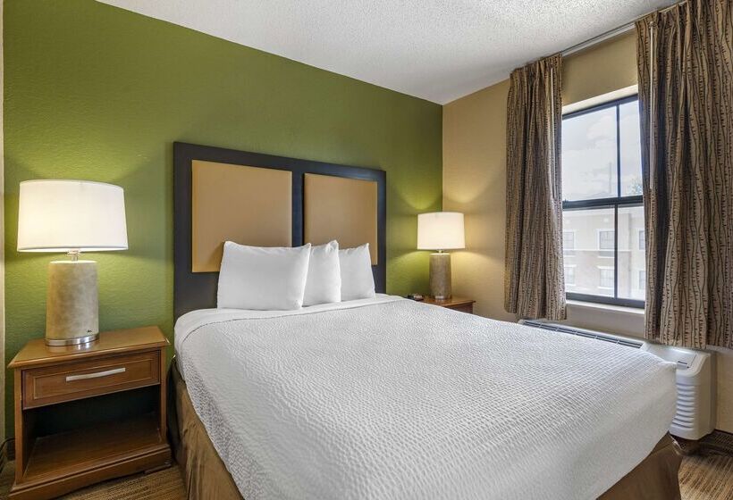 Extended Stay America Suites Orlando Maitland 1776 Pembrook Dr