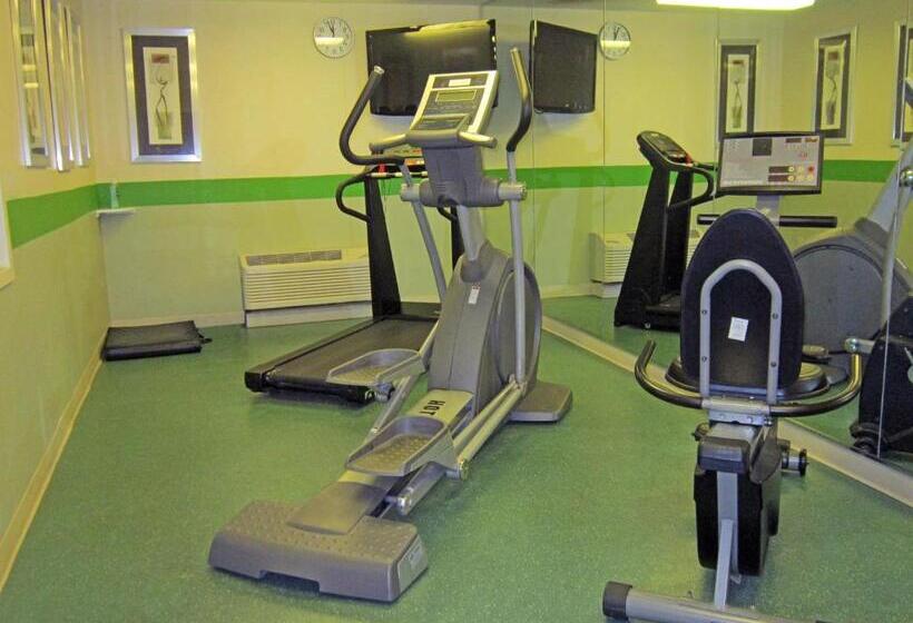 Extended Stay America Suites Orlando Maitland 1776 Pembrook Dr