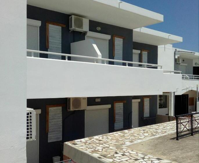 Family House Faliraki Studios Apartments
