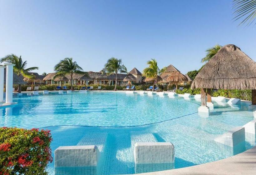 Grand Palladium Kantenah Resort & Spa - All Inclusive