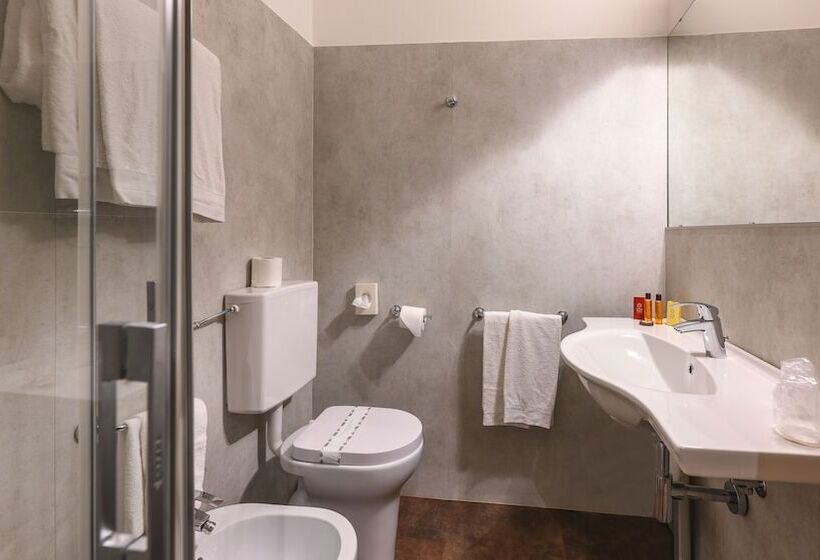 호텔 Albergo Reggio