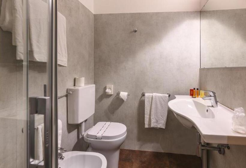 호텔 Albergo Reggio