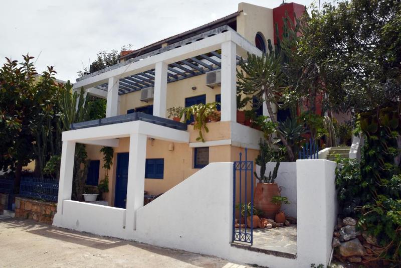 בית מלון כפרי Alexandros