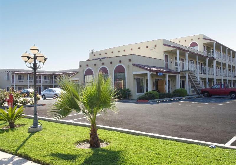 فندق Americas Best Value Inn   Milpitas