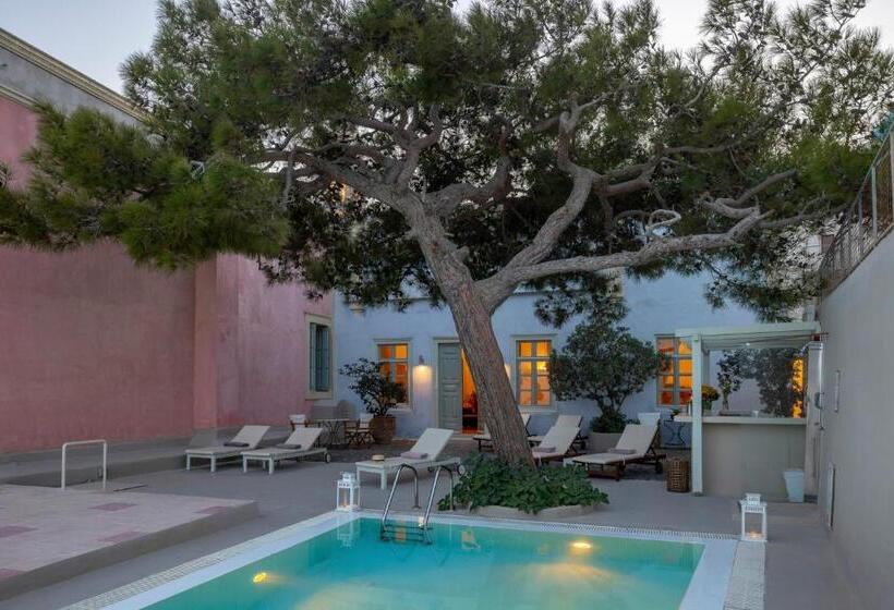 Отель Aria Lito Mansion