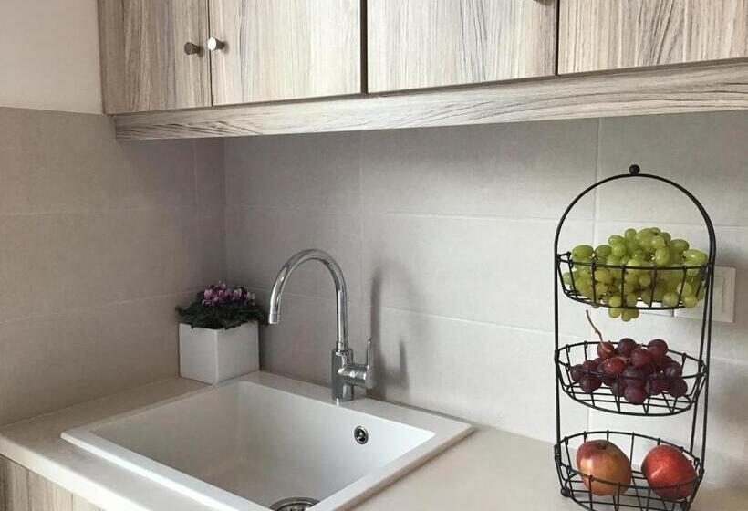 Отель Aria Lito Mansion