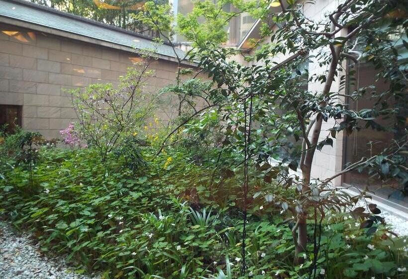 Ark Hotel Kumamotojo Mae  Route Inn Hotels