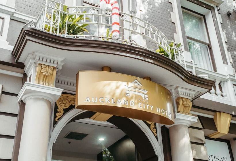 Auckland City Hotel   Hobson St