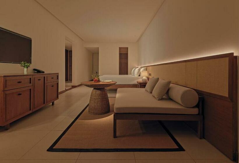 هتل Azerai Ke Ga Bay