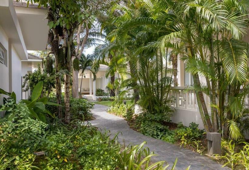 هتل Azerai Ke Ga Bay