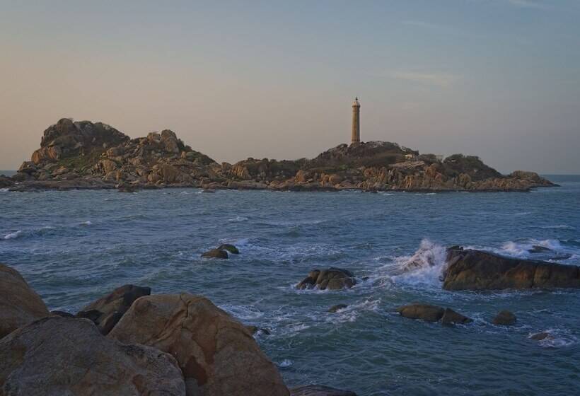 هتل Azerai Ke Ga Bay