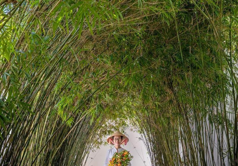 هتل Azerai Ke Ga Bay