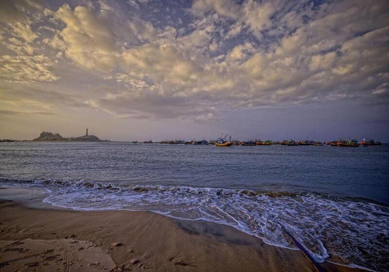 هتل Azerai Ke Ga Bay