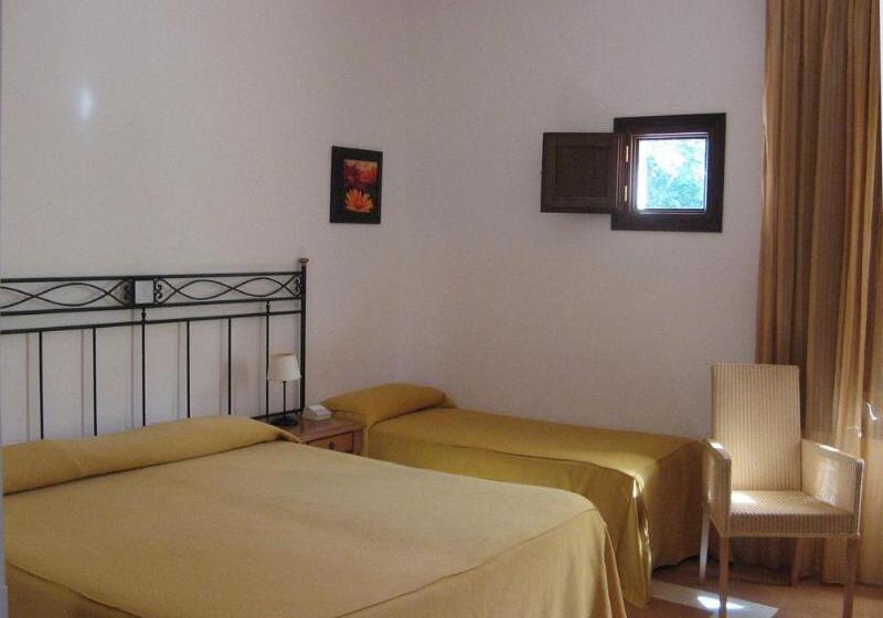 ホテル Baglio Santacroce