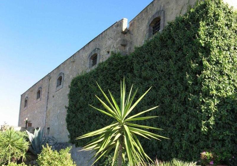 ホテル Baglio Santacroce