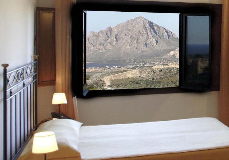 ホテル Baglio Santacroce