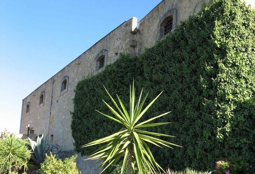 ホテル Baglio Santacroce