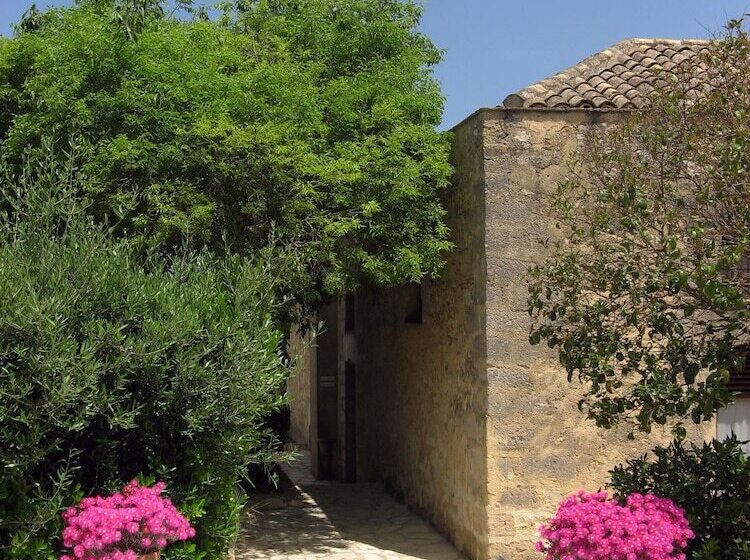 ホテル Baglio Santacroce