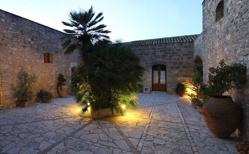 ホテル Baglio Santacroce