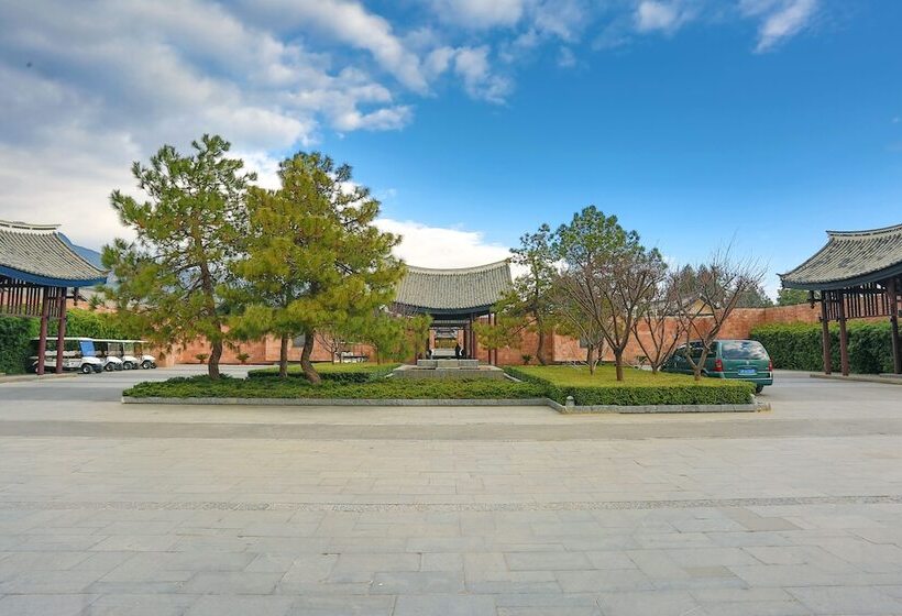 هتل Banyan Tree Lijiang