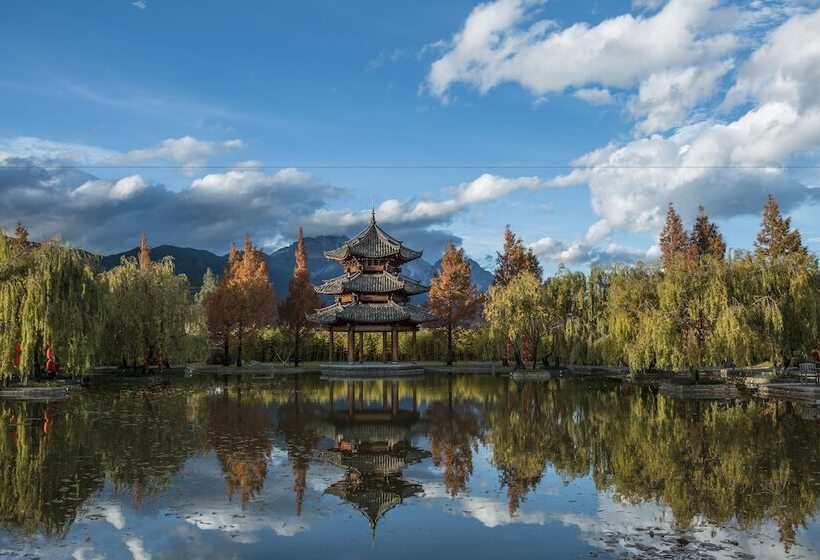 هتل Banyan Tree Lijiang