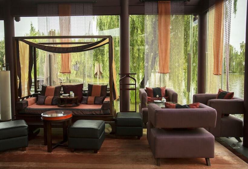 هتل Banyan Tree Lijiang